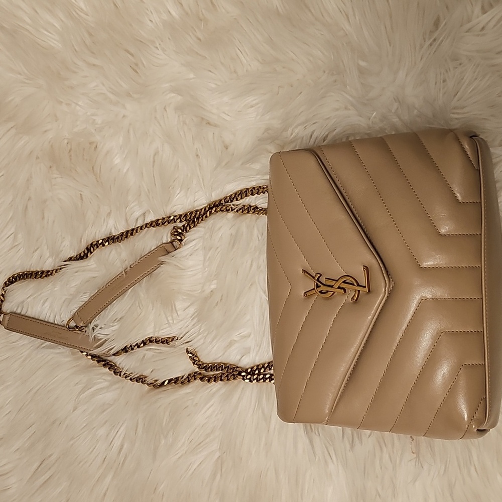 Yves Saint Laurent Beige Quilted Leather Crossbody Bag with Gold Chain